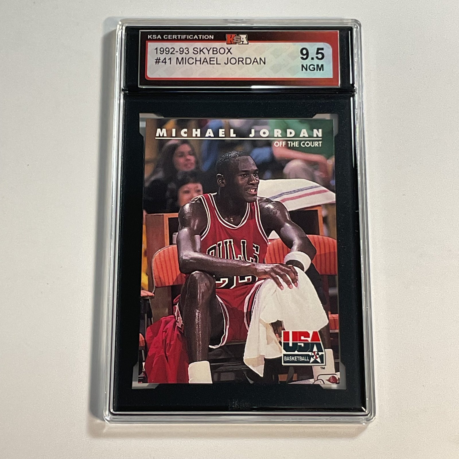 1992-93 SkyBox Michael Jordan #41 KSA 9.5