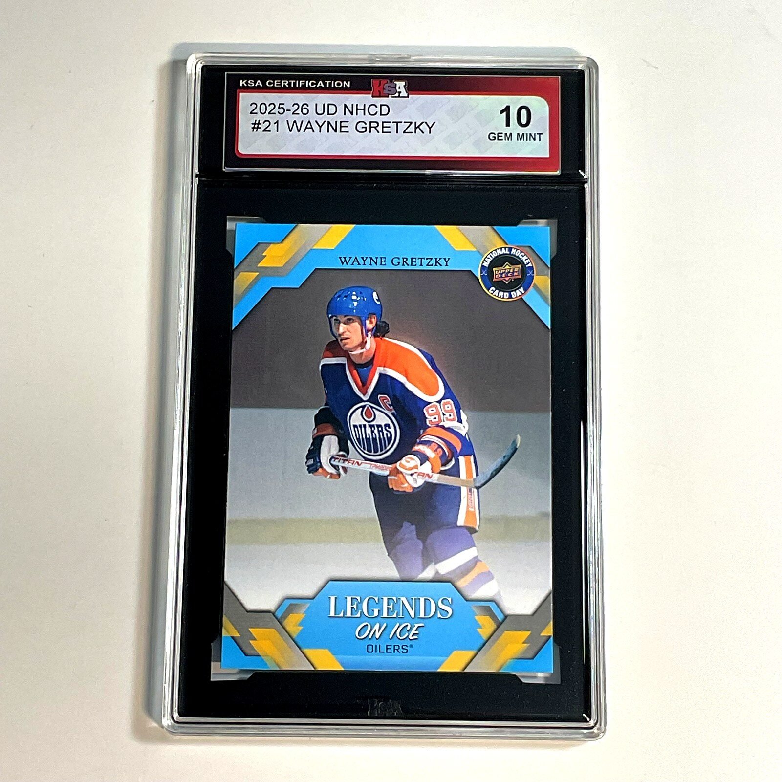 2025-26 UD NHCD Wayne Gretzky #21 KSA 10