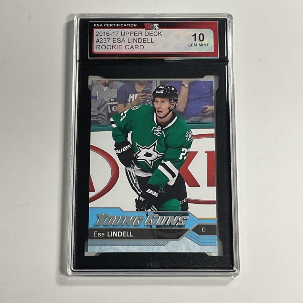 2016-17 Upper Deck Esa Lindell #237 Young Guns Rookie Card KSA 10